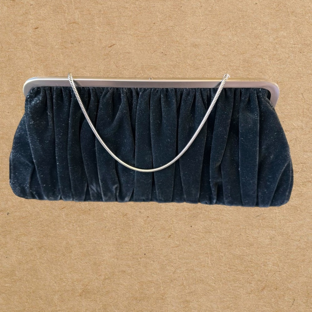 "Mary Kay" Black Velvet Clutch Silver Chain Handle. Pink interior with the logo